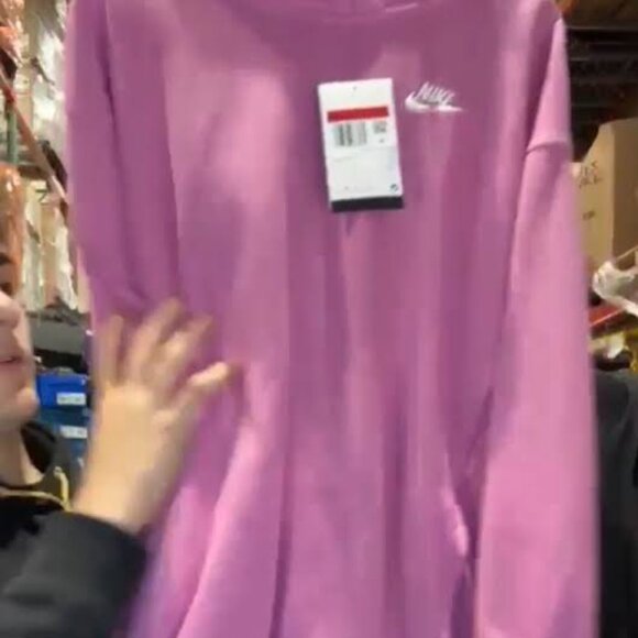 Nike Youth Large Pink set - Picture 2 of 3